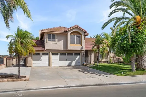 17102 Whispering Brook Way, Riverside, CA 92503