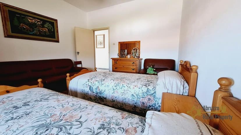 Additional image 3 of Roccaspinalveti, Chieti, Abruzzo, Italy