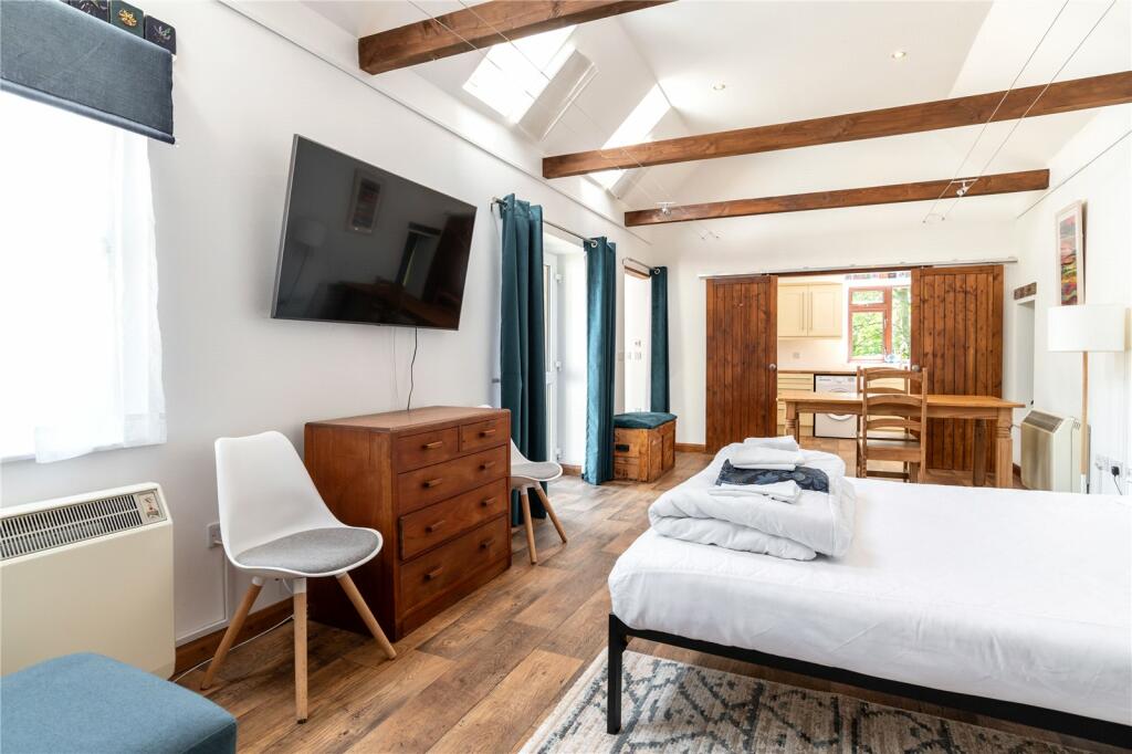Additional image 15 of Airypark Cottage, Milltimber, Aberdeen, Aberdeenshire, AB13