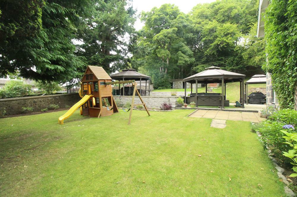 Additional image 17 of Lochnagar Road, Peterculter,