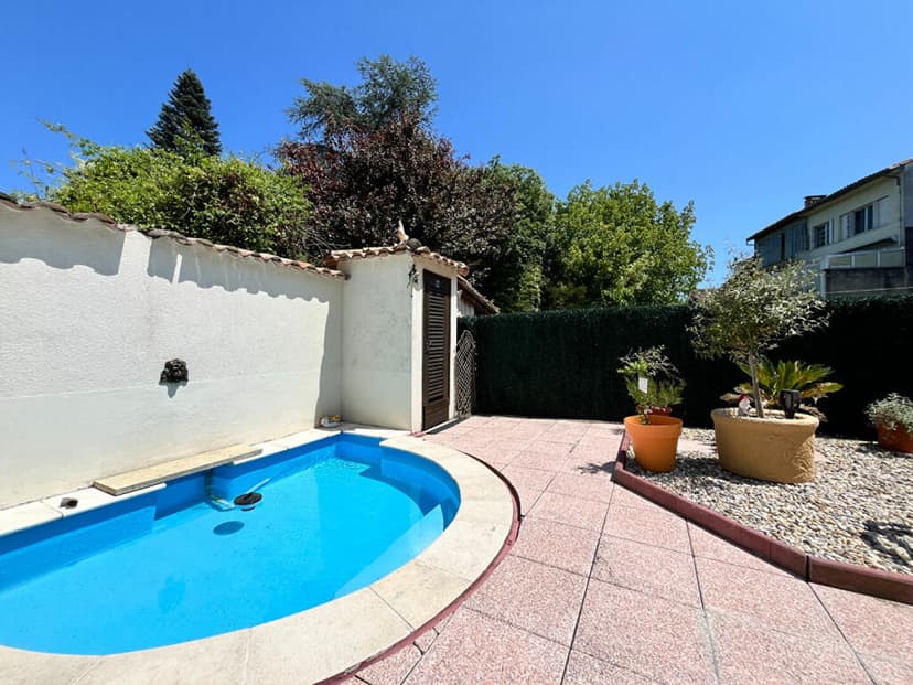 Additional image 2 of Lauzun, Aquitaine, 47410, France