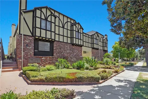 820 S Stoneman Avenue Unit 8, Alhambra, CA 91801
