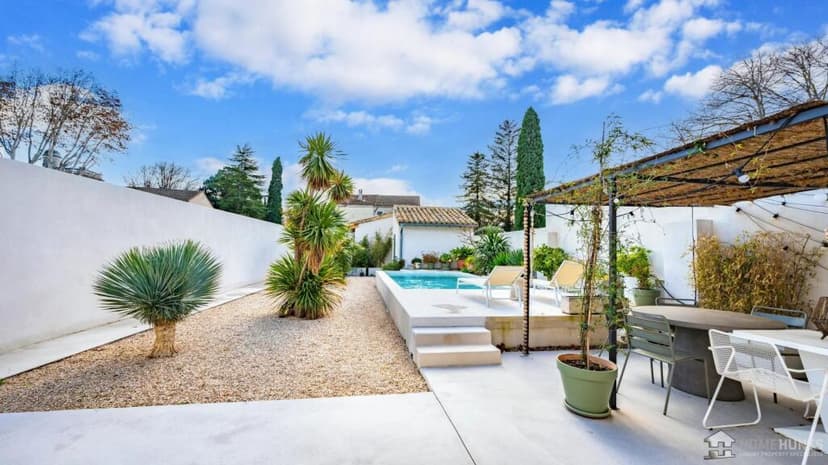 Additional image 2 of Provence-Alps-Cote d`Azur, Bouches-du-Rhône, Maillane, France