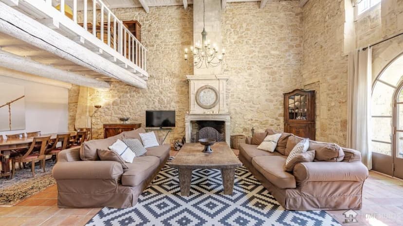 Additional image 3 of Provence-Alps-Cote d`Azur, Bouches-du-Rhône, Fontvieille, France