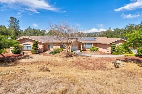 30082 Tioga Drive, Coarsegold, CA 93614