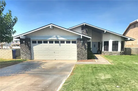 26816 Lakeview Drive, Helendale, CA 92342