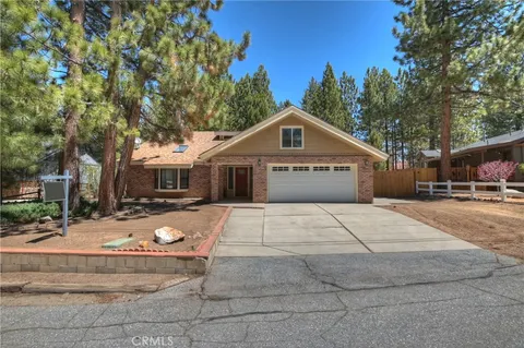 41770 Tanager Drive, Big Bear Lake, CA 92315