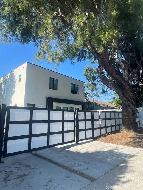 18633 Vanowen Street, Reseda, CA 91335