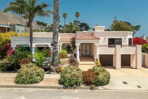 165 Baker Avenue, Pismo Beach, CA 93449