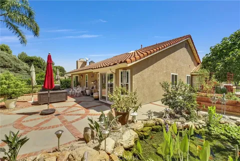 5354 E Big Sky Lane, Anaheim Hills, CA 92807