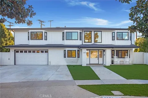 2801 Europa Drive, Costa Mesa, CA 92626