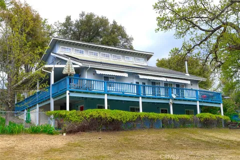 50121 Road 427, Oakhurst, CA 93644