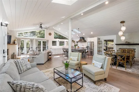 Primary image of 1888 Willow Creek Road, Paso Robles, CA 93446