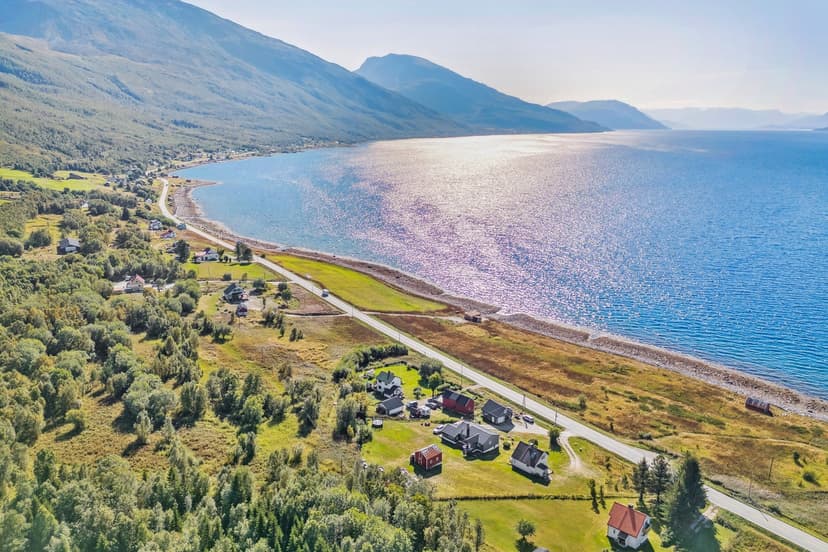 Additional image 2 of Lyngenfjordveien 861, 9146 Olderdalen