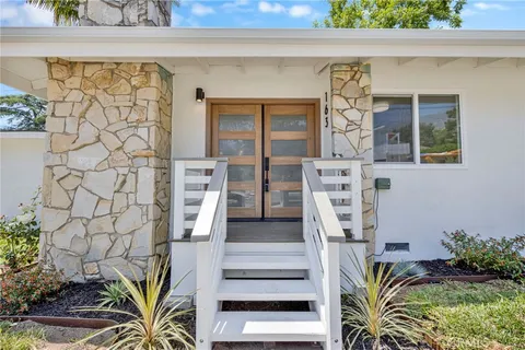 163 E Loma Alta Drive, Altadena, CA 91001