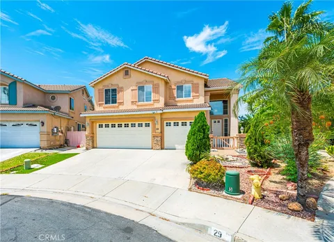 29 Villa Roma, Lake Elsinore, CA 92532
