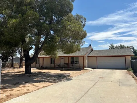8383 4th Avenue, Hesperia, CA 92345