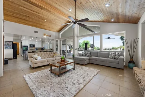 4712 Panorama Drive, Bakersfield, CA 93306