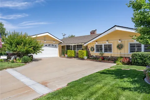 377 Machado Avenue, Santa Maria, CA 93455