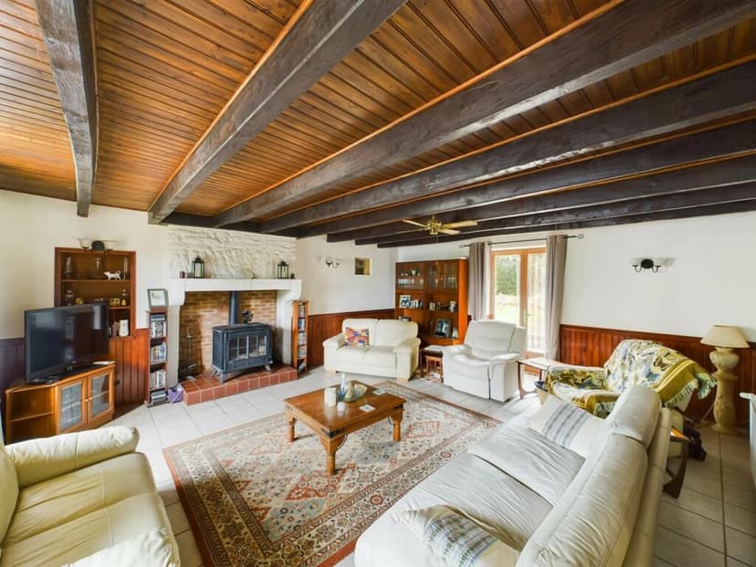 Additional image 3 of Poitou-Charentes, Deux-Sèvres, Clussais-la-Pommeraie, France