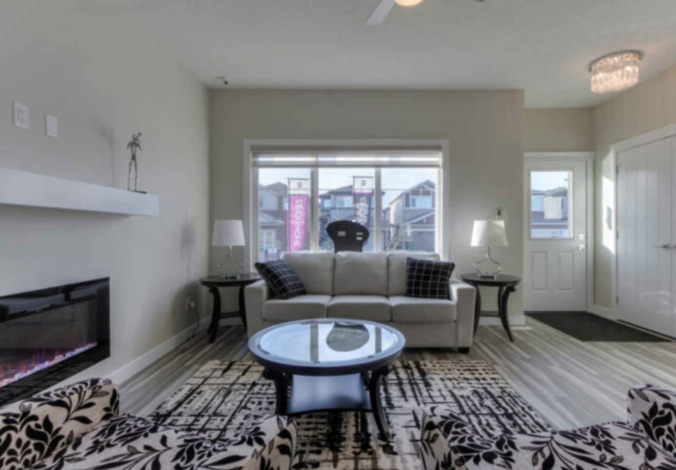 Additional image 11 of Crimson