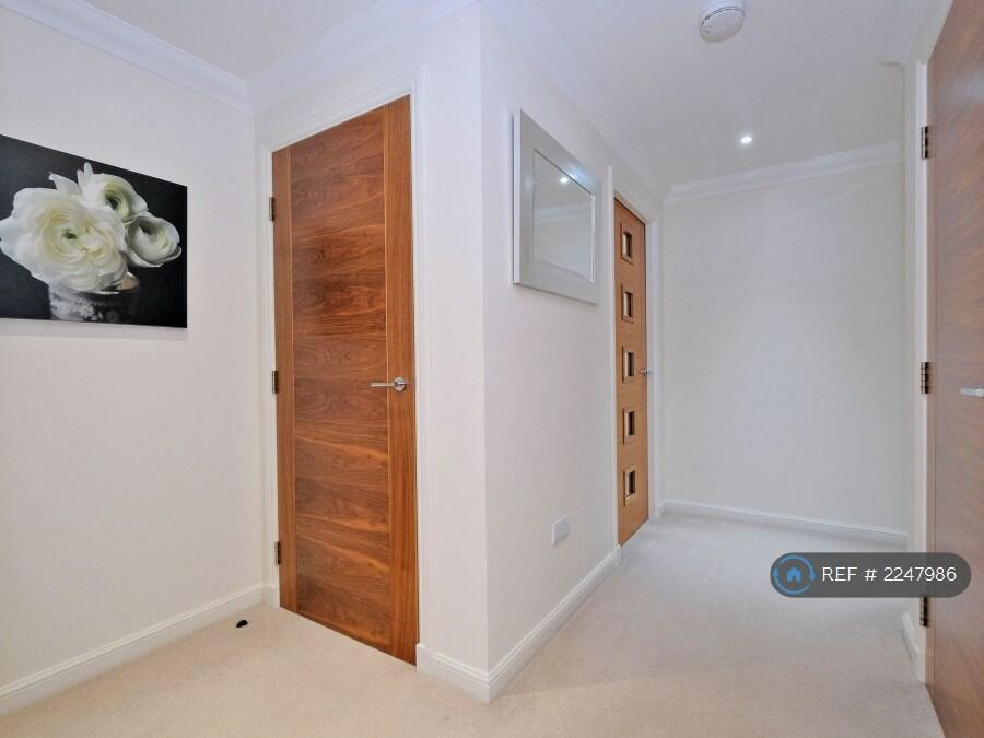 Additional image 14 of Broomhill Road, Aberdeen, AB10