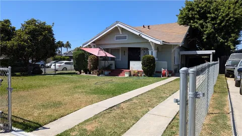 1763 W 51st Street, Los Angeles, CA 90062