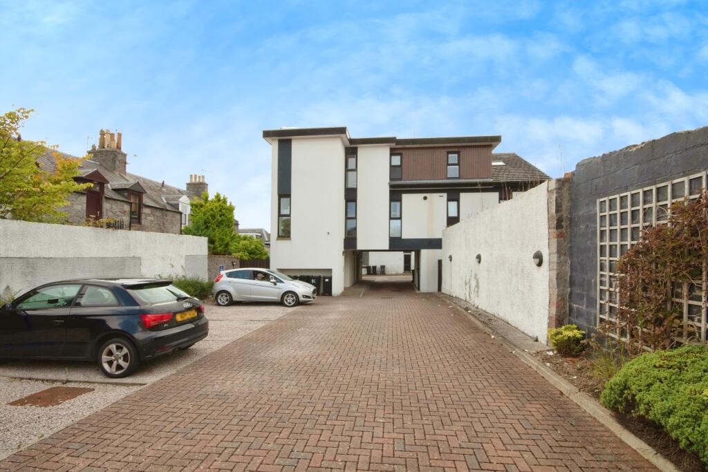 Additional image 15 of Balmoral Terrace, Aberdeen, AB10