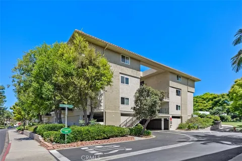 2353 Via Mariposa W Unit 1C, Laguna Woods, CA 92637