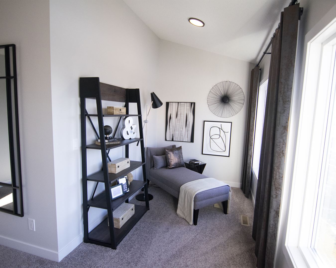 Additional image 27 of Seton