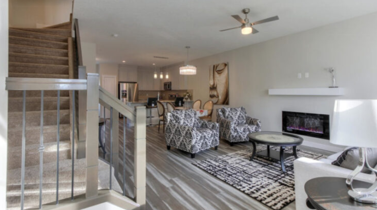 Additional image 7 of Crimson