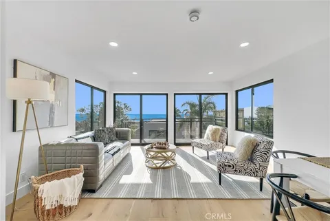 875 Santa Ana Street, Laguna Beach, CA 92651