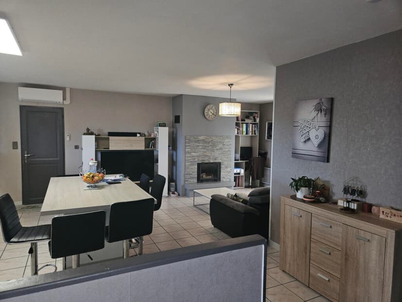 Additional image 3 of Surgeres, Charente-Maritime, 17700, France