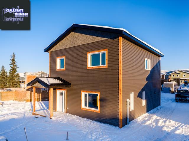 204 Luella Lane, Whitehorse, Yukon, Y1A0S9, Canada