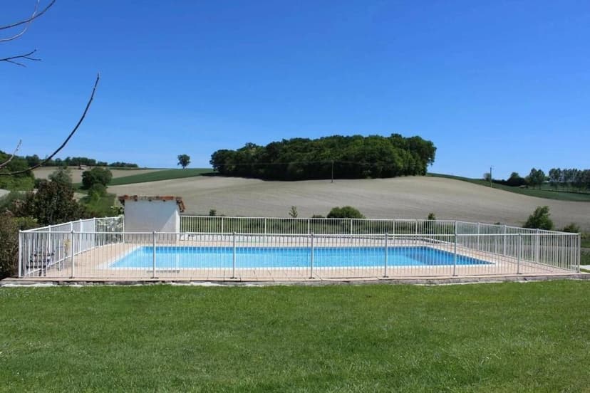 Additional image 2 of Poitou-Charentes, Charente, St-Séverin, France