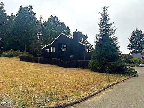 Primary image of 11051 Hills Ranch Road, Mendocino, CA 95460