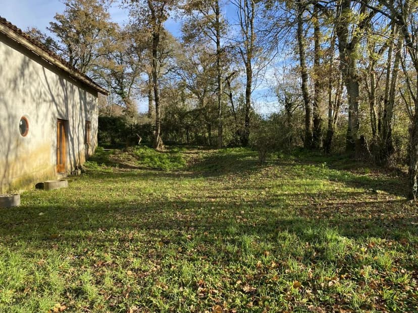 Additional image 2 of Luchapt, Poitou-Charentes, 86430, France