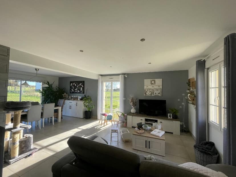 Additional image 3 of Trun, Orne, 61160, France