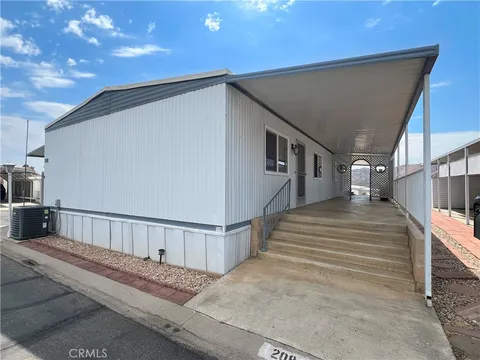 35218 Fir Ave, Spc #208, Yucaipa, CA 92399