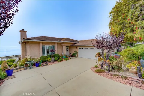 185 Foothill Road, Pismo Beach, CA 93449