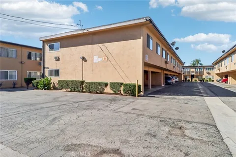 3060 Vineland Avenue Unit 8, Baldwin Park, CA 91706