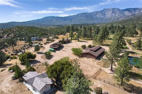 29101 Bonita Vista Road, Mountain Center, CA 92561