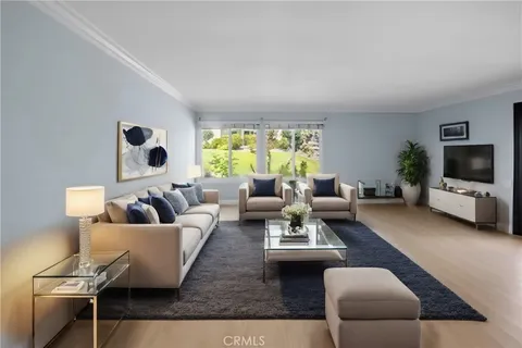 2345 Via Mariposa W Unit B, Laguna Woods, CA 92637