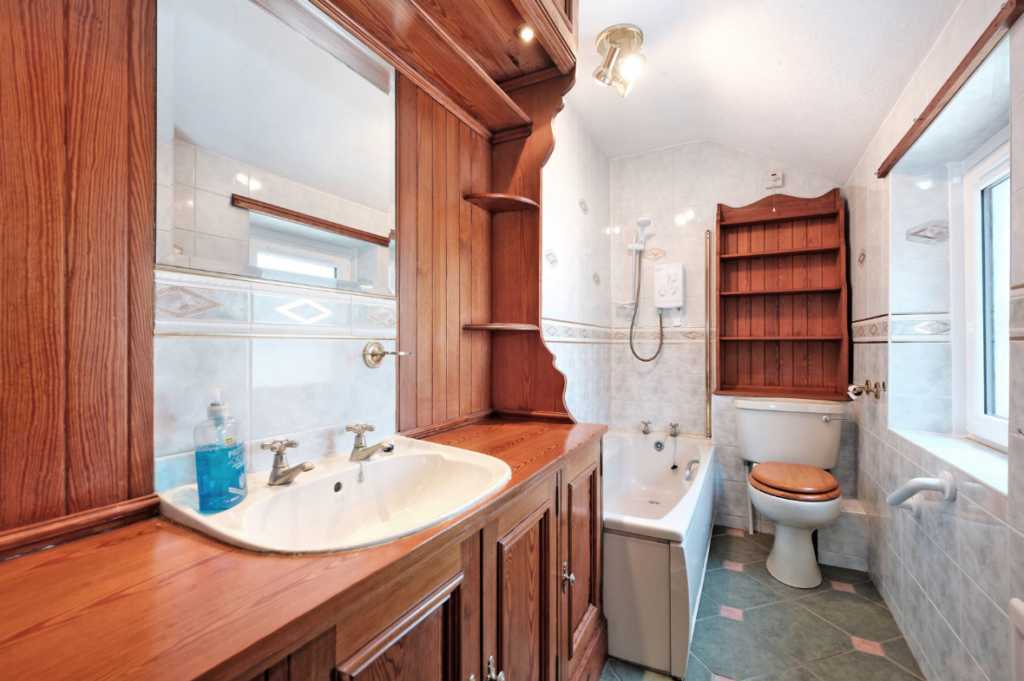 Additional image 16 of 110 Irvine Place, Aberdeen, AB10 6HB