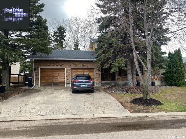 10812 Meighen Crescent, North Battleford, Saskatchewan, S9A3L3, Canada