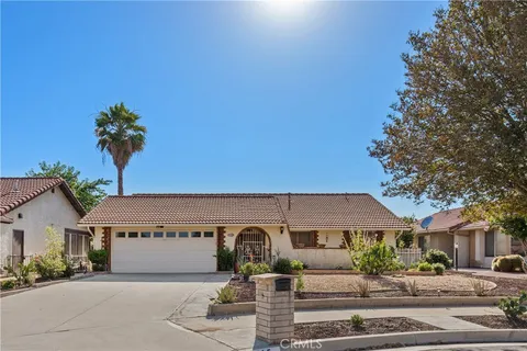 1115 Bottle Tree Way, Hemet, CA 92545