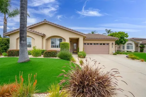 917 Hearst Court, Santa Maria, CA 93454