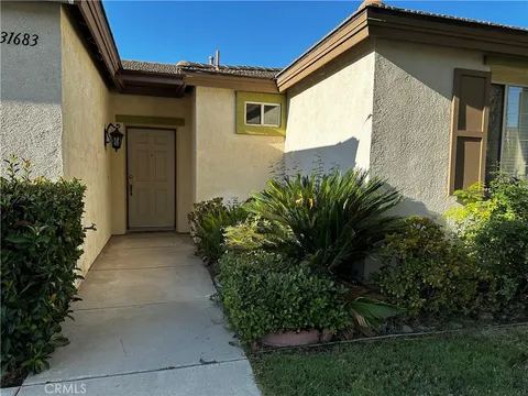 31683 Canyon Estates Drive, Lake Elsinore, CA 92532