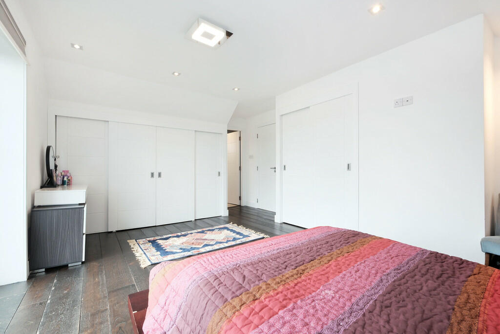 Additional image 35 of Hazledene Road, Aberdeen