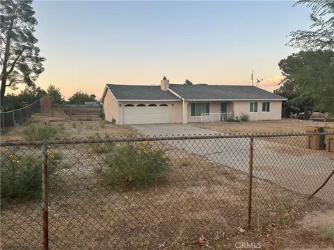 17646 Juniper Street, Hesperia, CA 92345